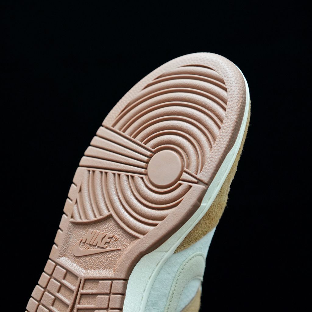 GLM - NKE wheat khaki
