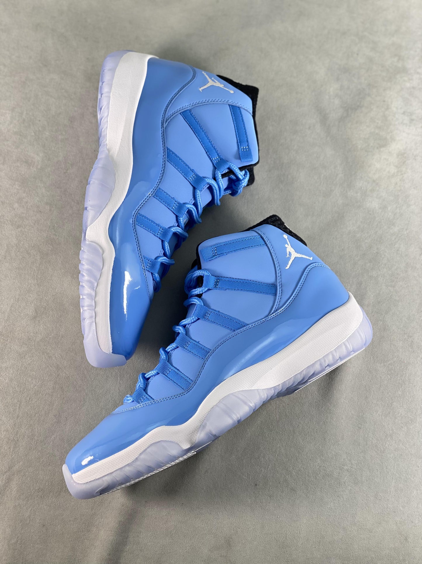 Designer Air Jordan Ã¢â‚¬Å“Ultimate Gift of GlamIightÃ¢â‚¬Â Pack 717602-900