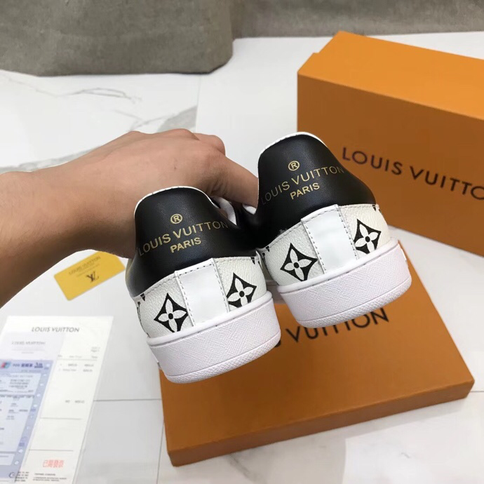 GLM - Top Quality Luv Sneaker 049