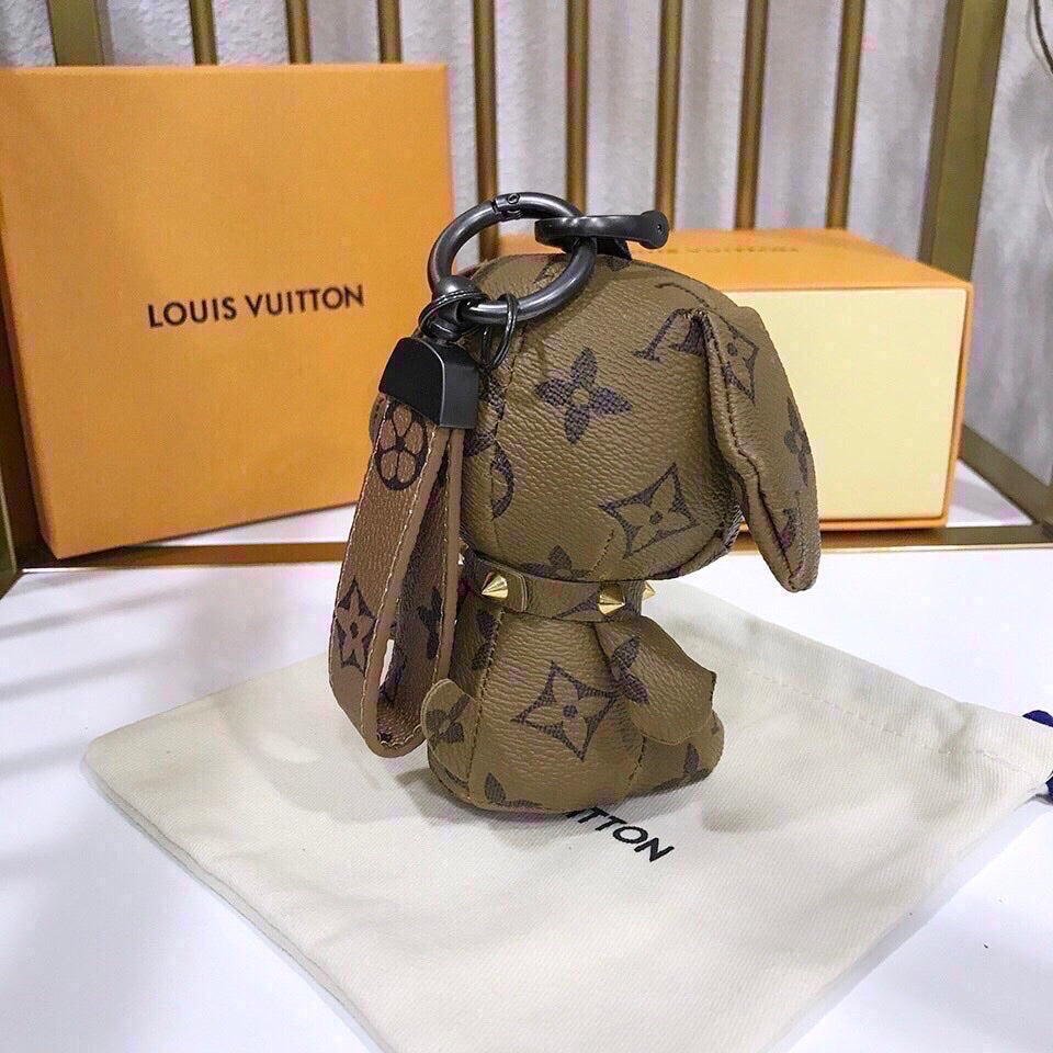 GLM -Top Quality Keychains LUV 047