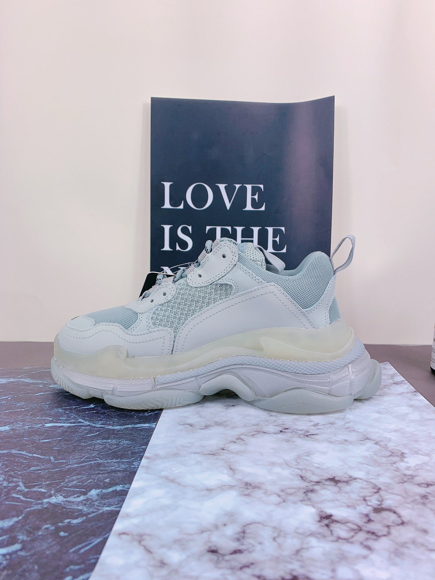 GLM - Top Quality Bla Sneaker 083
