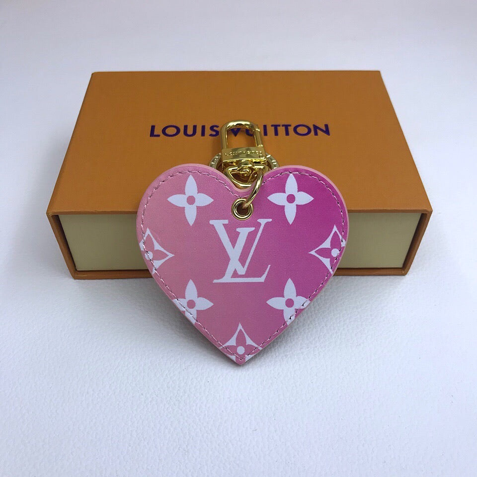 GLM - Top Quality Keychains LUV 010