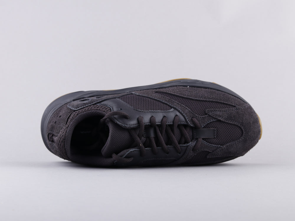 GLM - Yzy 700 Raw Rubber Black Sneaker
