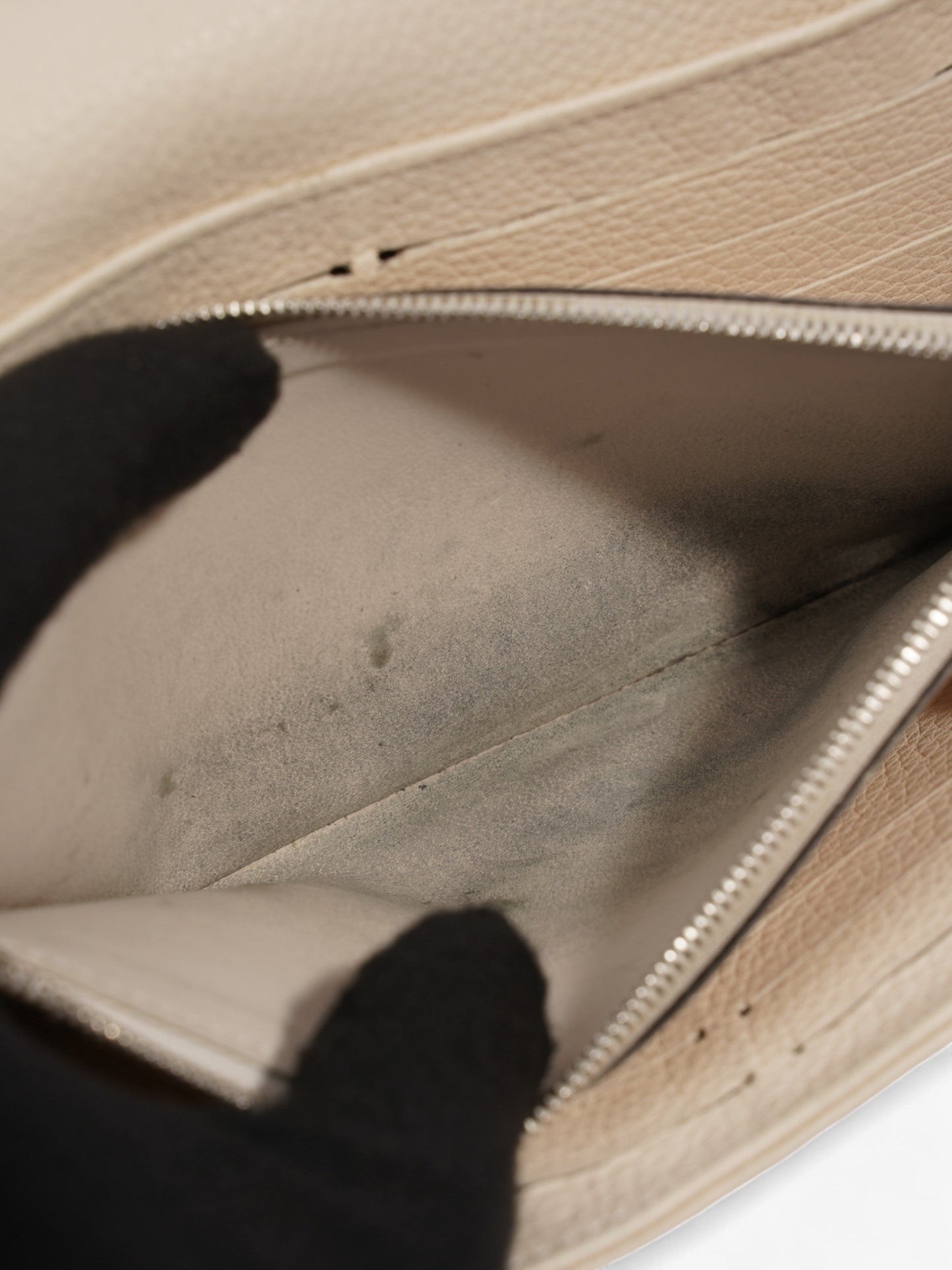 Louis Vuitton Iris Wallet Neutral Mahina Leather