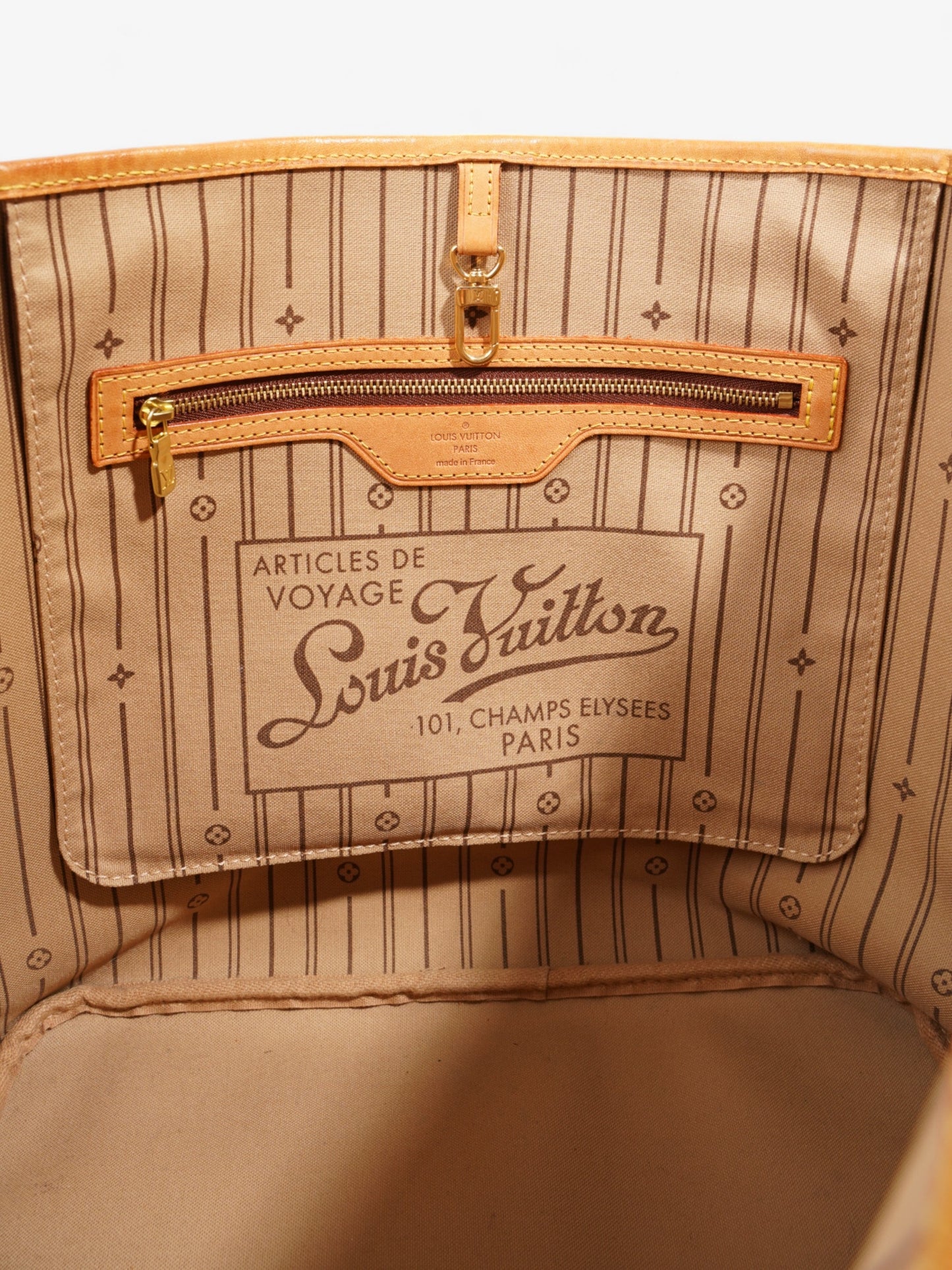 Louis Vuitton Neverfull Monogram Coated Canvas MM