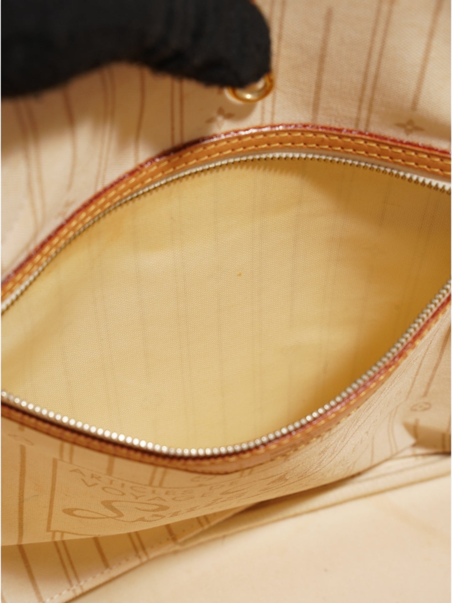 Louis Vuitton Neverfull Damier Azur Coated Canvas MM