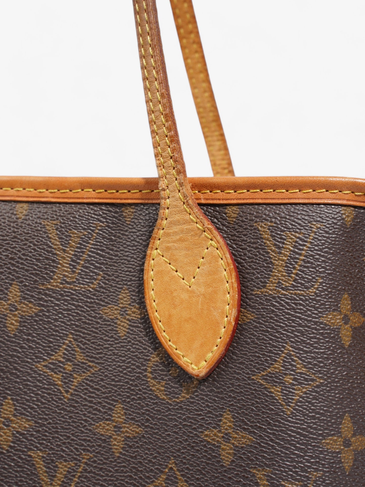 Louis Vuitton Neverfull Monogram Coated Canvas MM