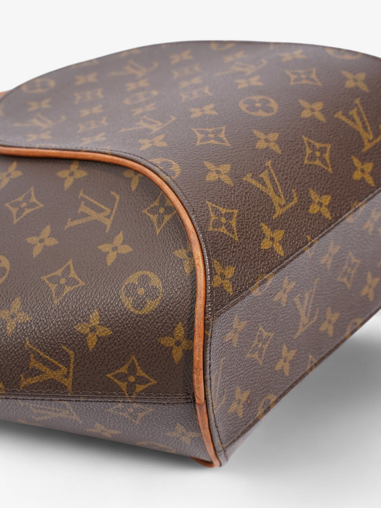 Louis Vuitton Ellipse Monogram Coated Canvas MM