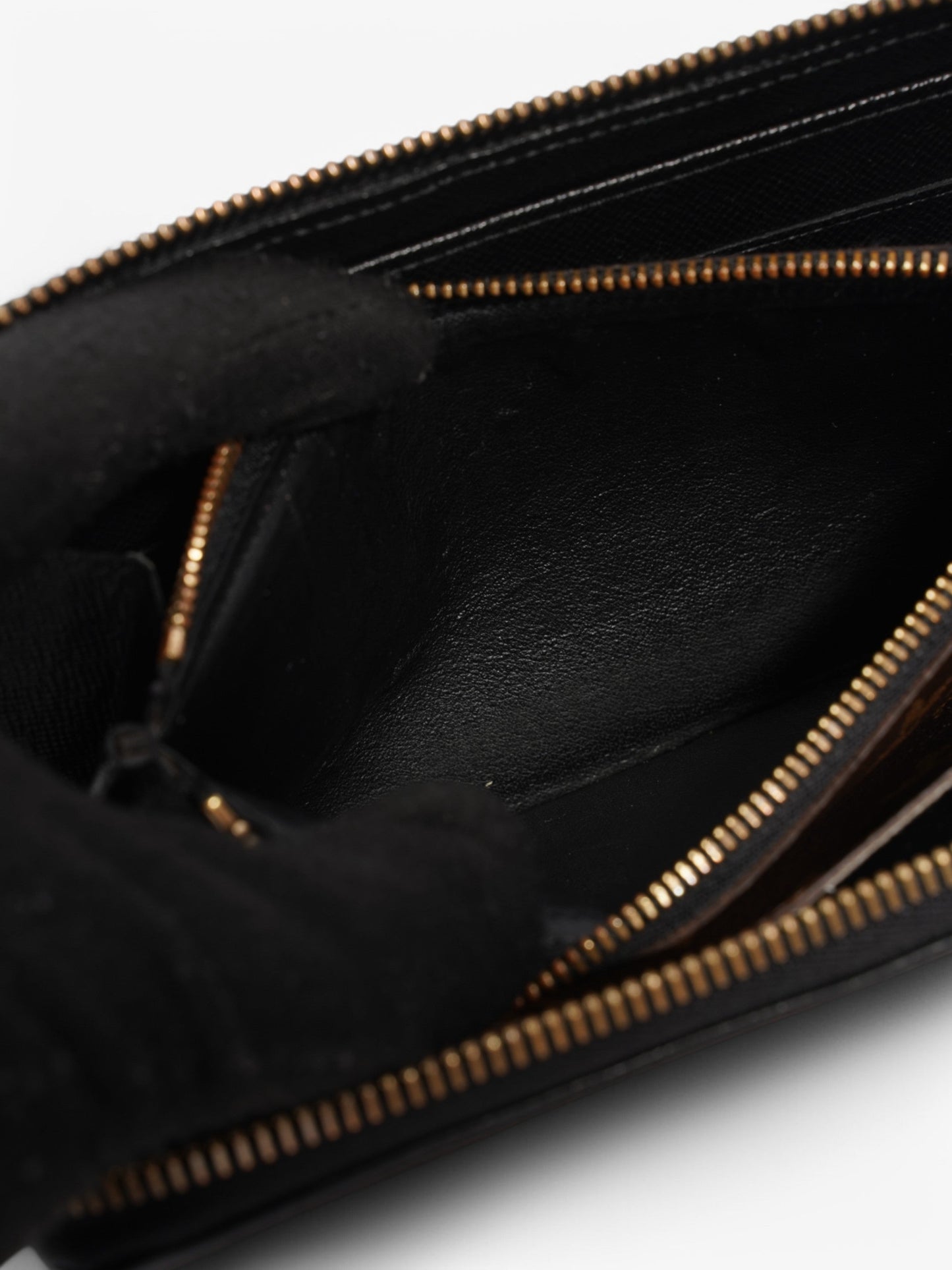 Louis Vuitton Zippy Wallet Monogram / Black Coated Canvas