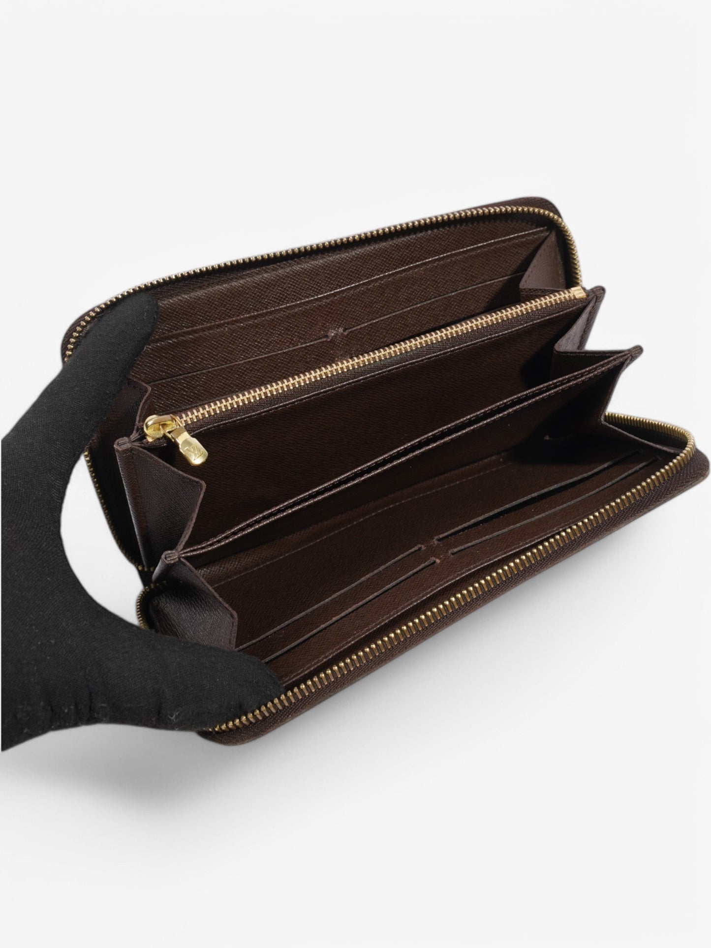 Louis Vuitton Zippy Wallet Damier Ebene Coated Canvas