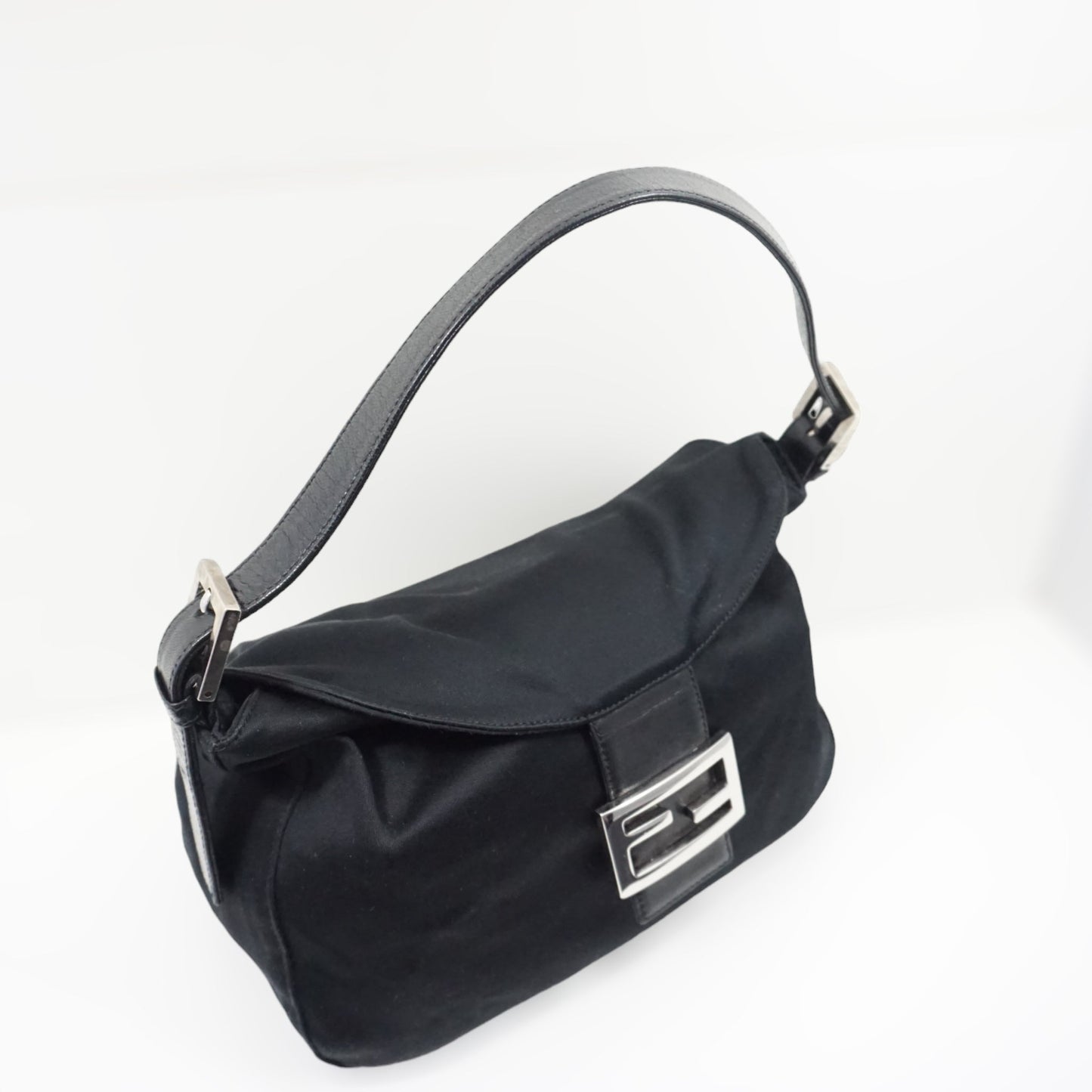 Fendi Baguette