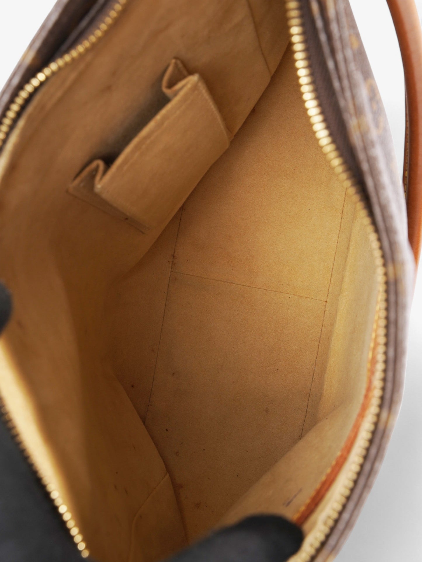 Louis Vuitton Looping Monogram Coated Canvas GM