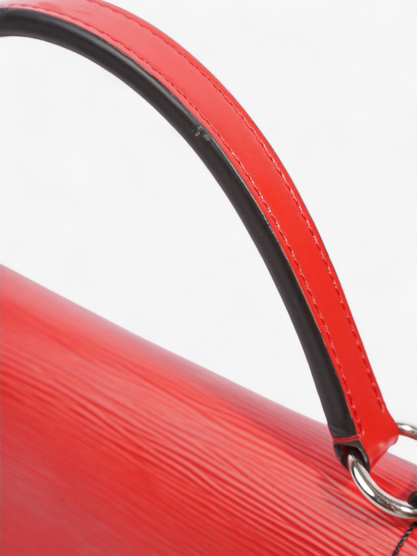 Louis Vuitton Cluny Red Epi Leather MM