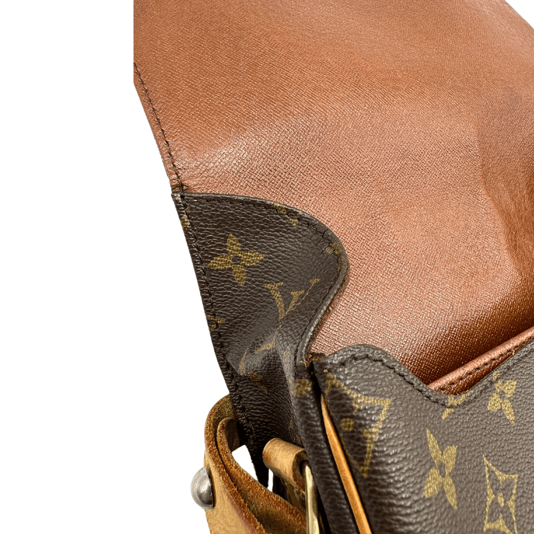 Louis Vuitton CartouchiÃ¨re vintage