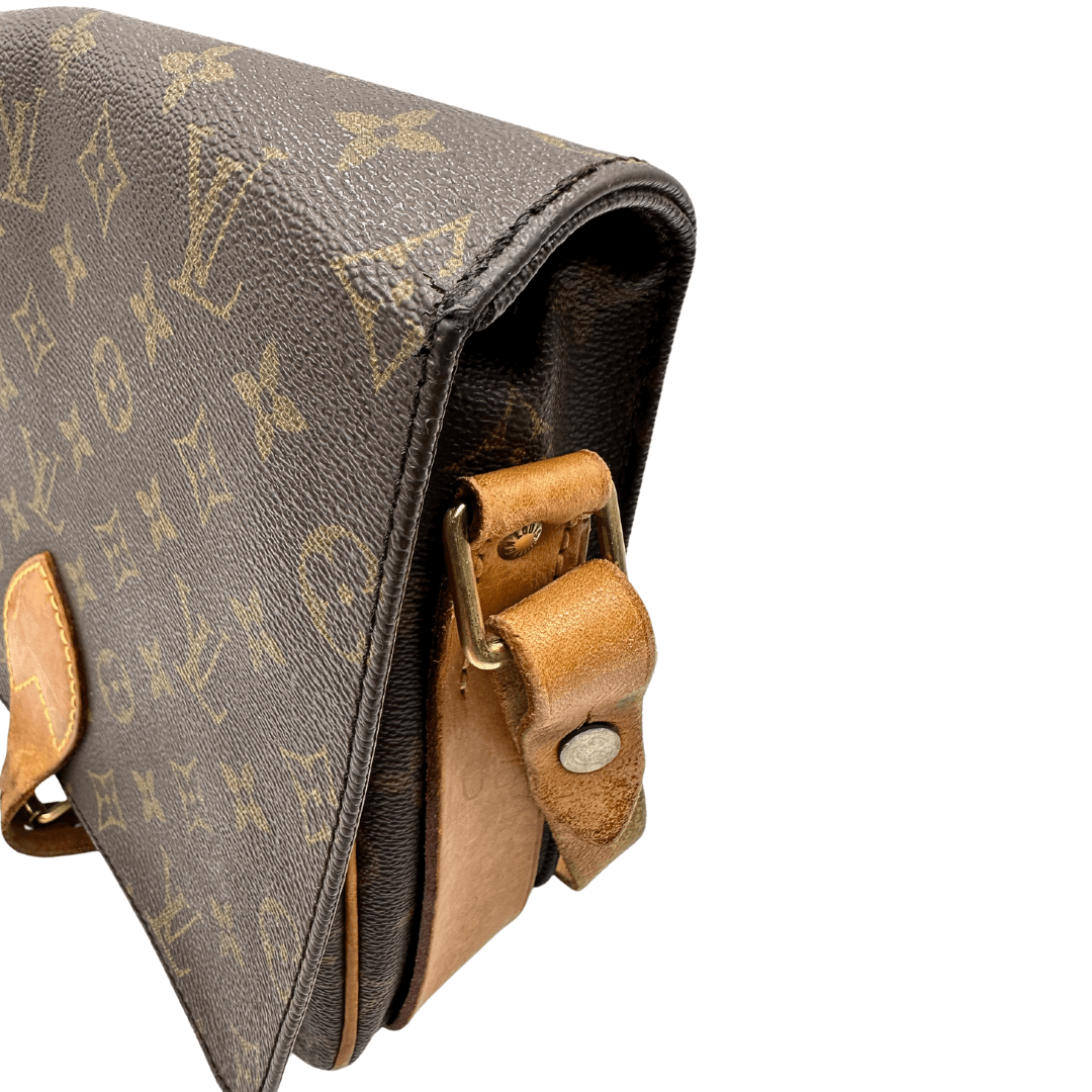 Louis Vuitton CartouchiÃ¨re vintage