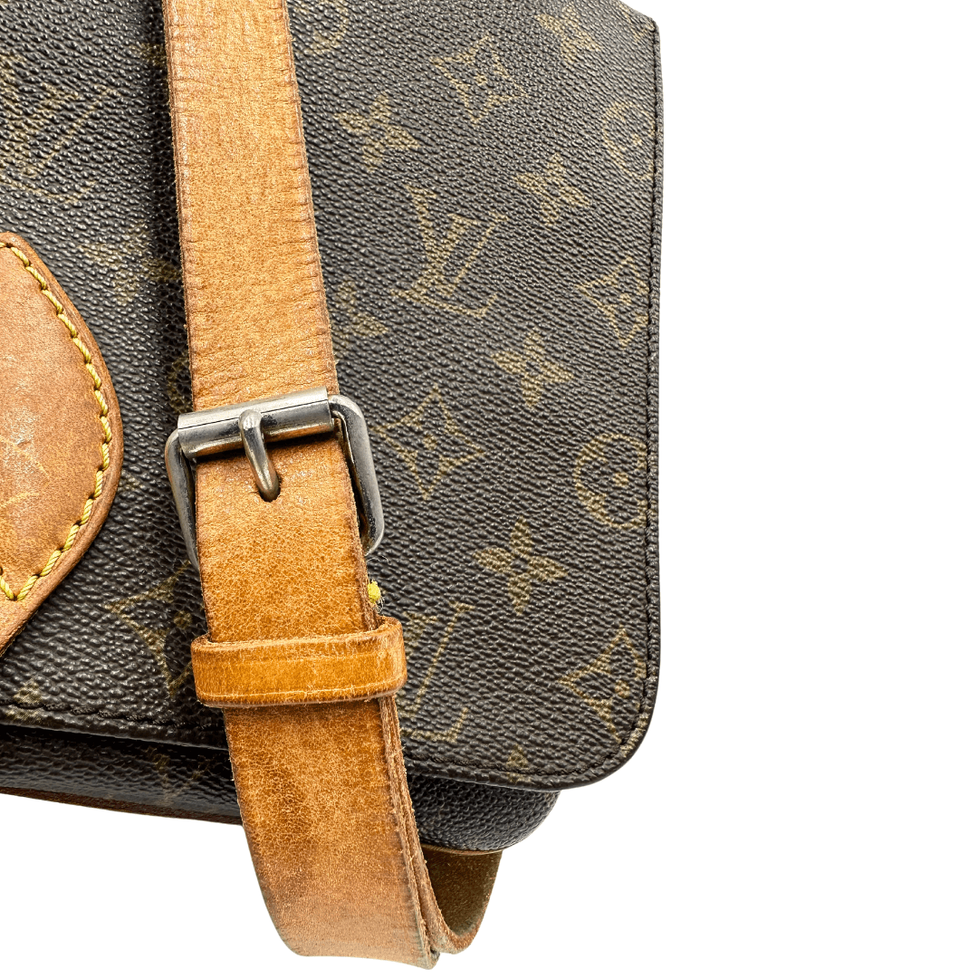 Louis Vuitton CartouchiÃ¨re vintage