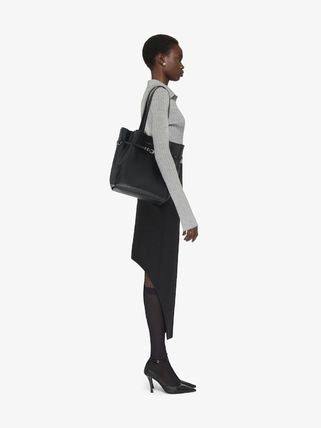VOYOU SMALL LEATHER TOTE BAG BLACK