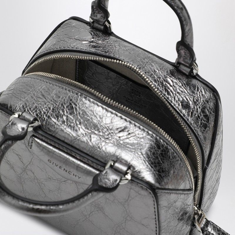 ANTIGONA CUBE NANO LEATHER HANDBAG