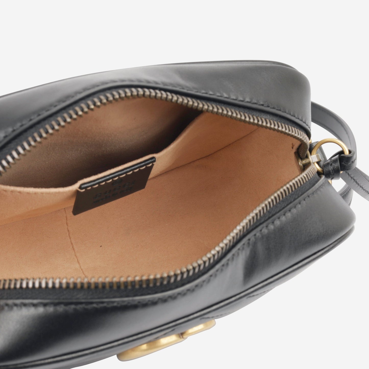 Gucci GG Marmont Matelass茅 Mini