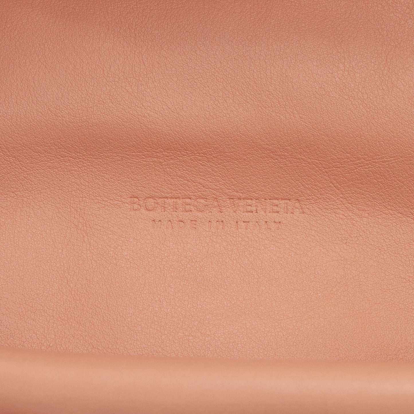 Bottega Veneta Calfskin The Belt Chain Pouch (SHF-7wK4Um)