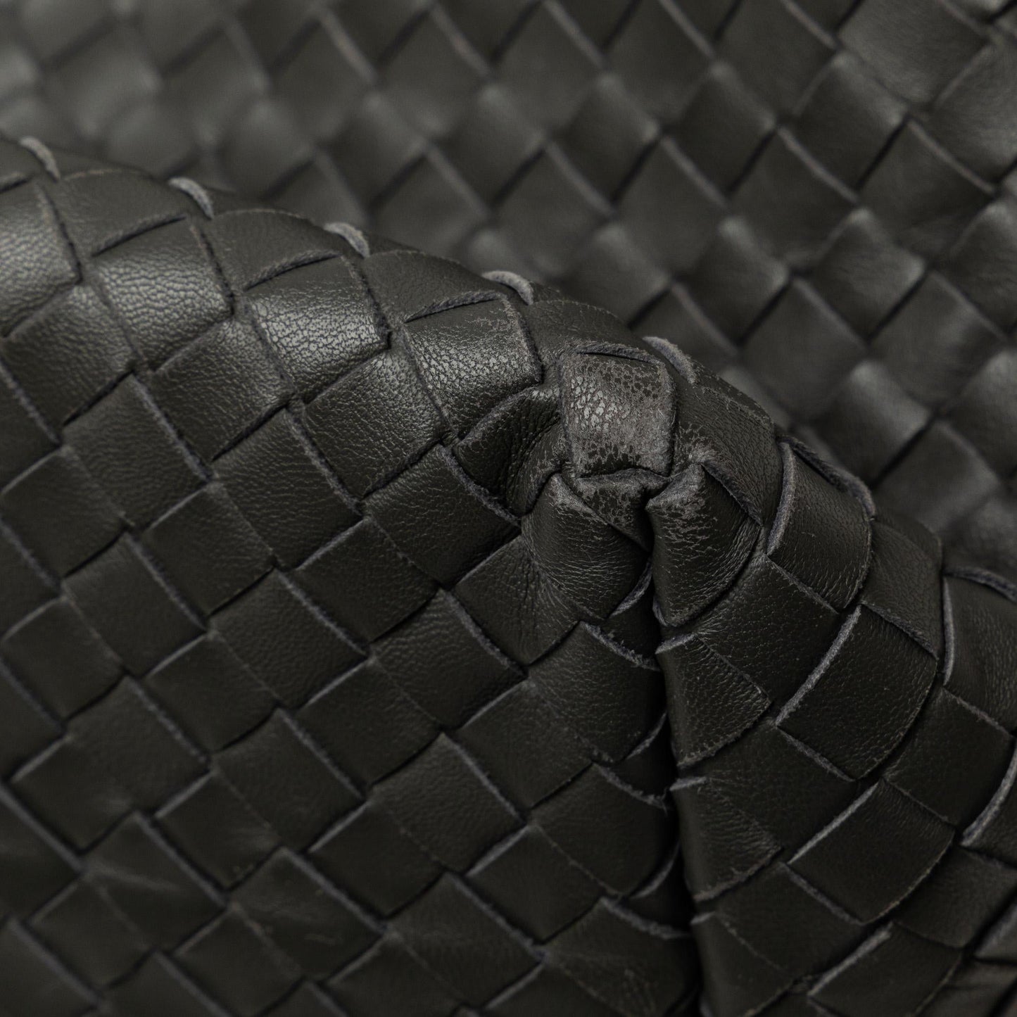 Bottega Veneta Intrecciato Bella Handbag (SHG-fEWWR0)