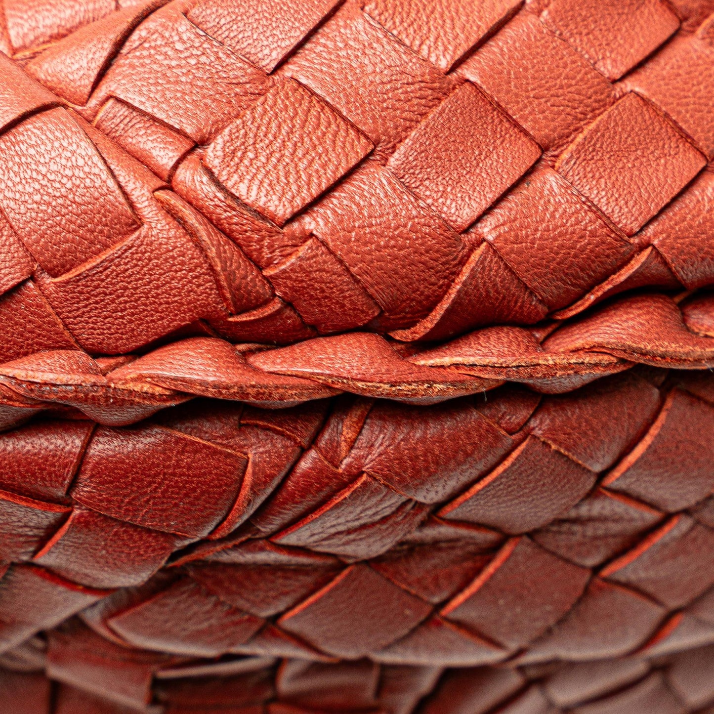 Bottega Veneta Intrecciato Belly Hobo Bag (SHG-TZBKMC)