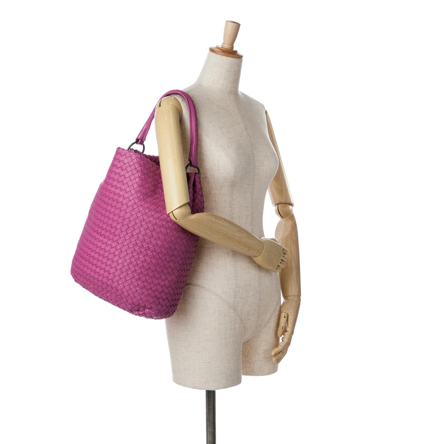Bottega Veneta Intrecciato Bucket Bag (SHG-xSmsSm)