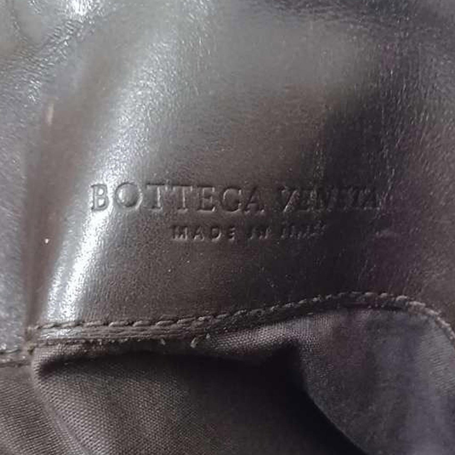 Bottega Veneta Intrecciato Crossbody Bag (SHG-SEEuTf)