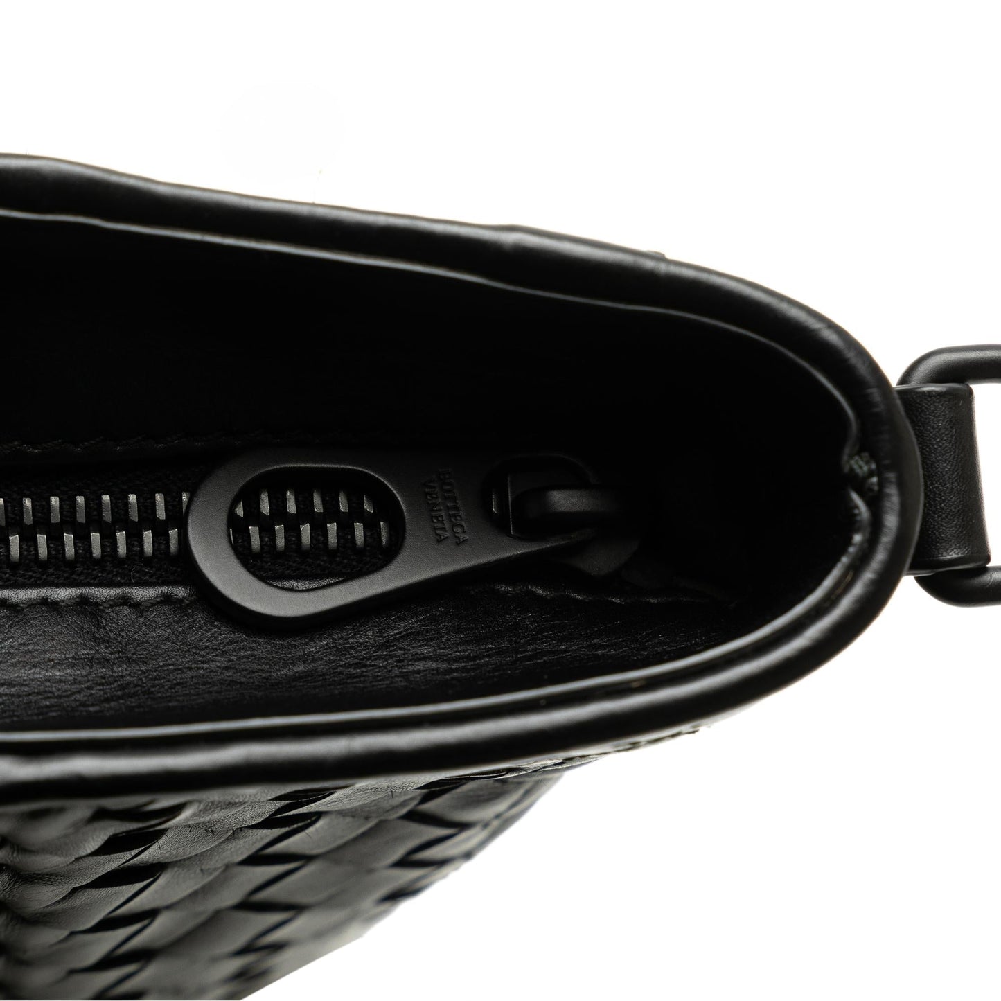 Bottega Veneta Intrecciato Crossbody Bag (SHG-OeLvJI)