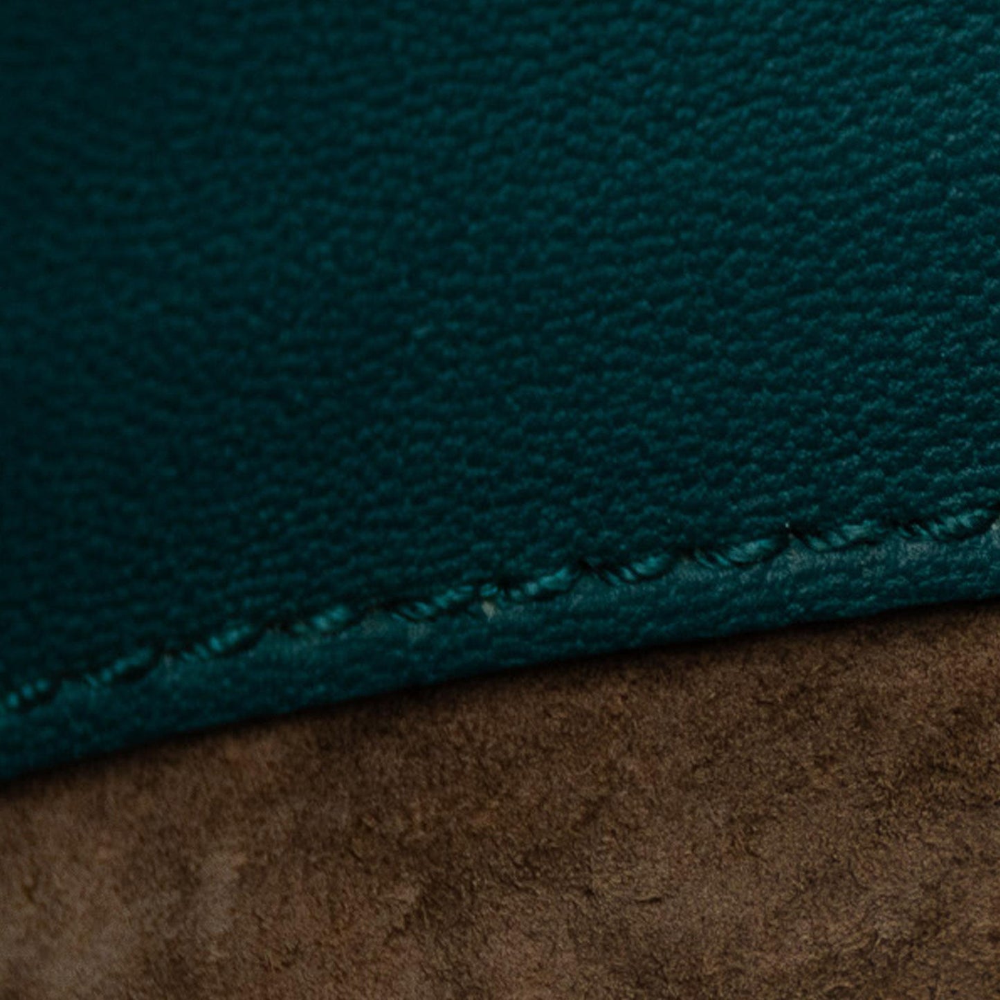 Bottega Veneta Intrecciato Milano Tote (SHG-Mfyex9)