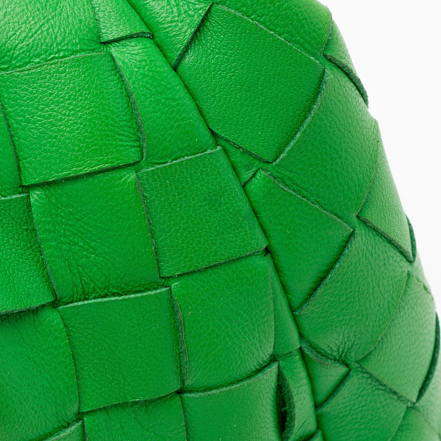 Bottega Veneta Intrecciato Nappa Jodie Mini Bag (SHF-pDiW1o)