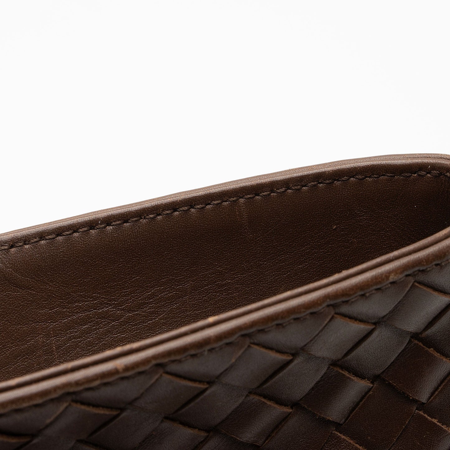 Bottega Veneta Intrecciato Nappa Large Messenger (SHF-8L6sHp)
