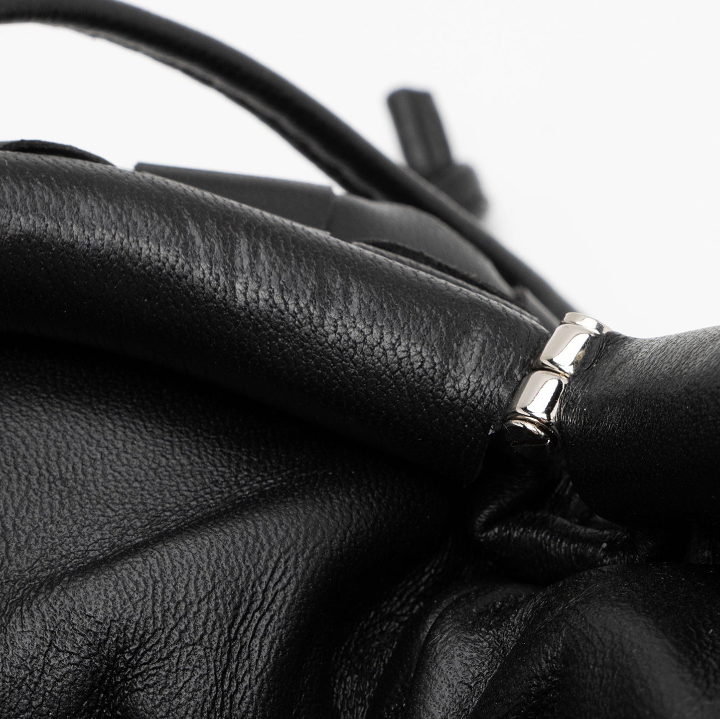 Bottega Veneta Intrecciato Nappa Leather The Pouch Mini Clutch (SHF-ZxdcNO)