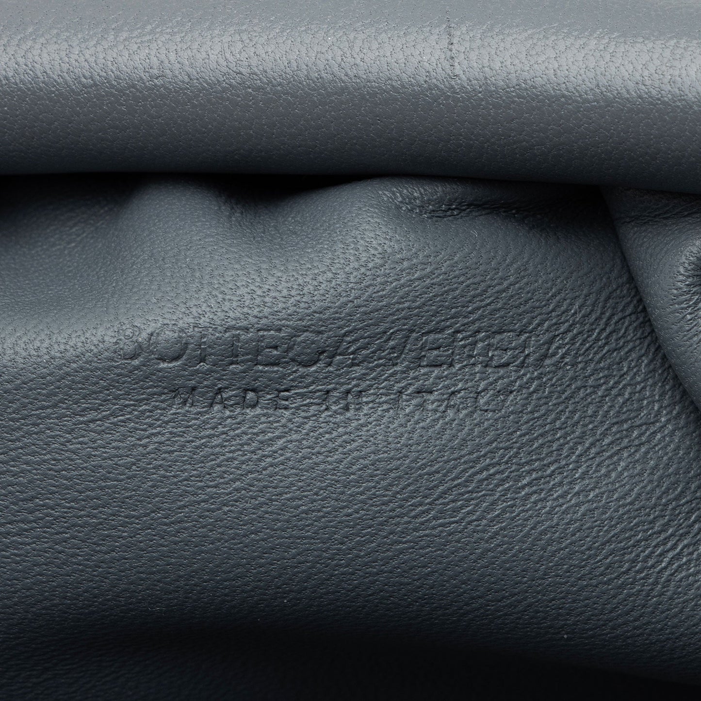 Bottega Veneta Intrecciato Nappa Leather The Pouch Mini Clutch (SHF-n3ltyV)