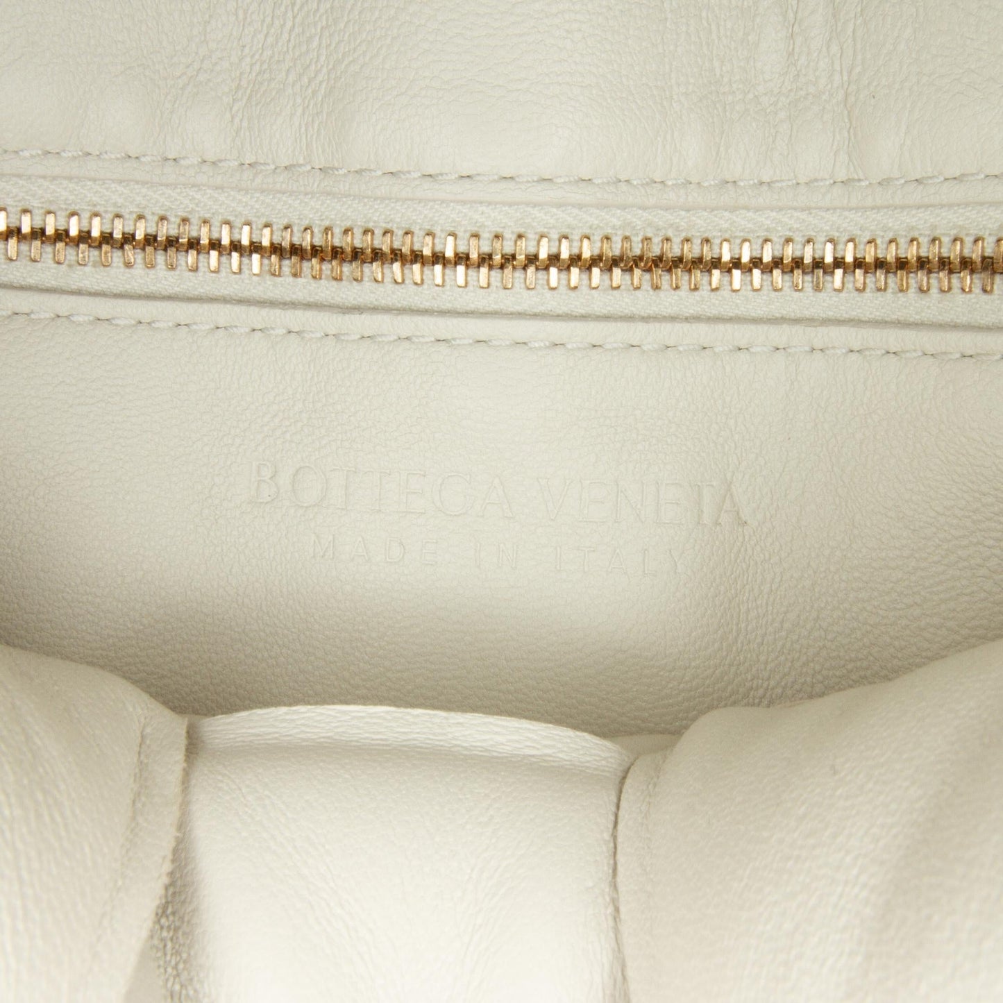 Bottega Veneta Intrecciato Padded Cassette (SHG-wuE9TW)