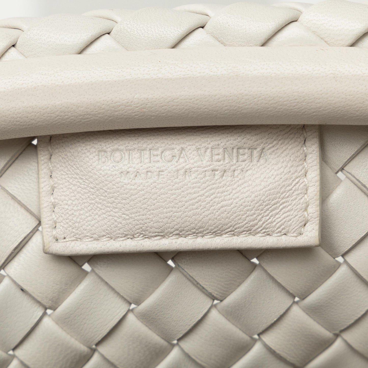 Bottega Veneta Intrecciato The Pouch (SHG-Ua6v0u)