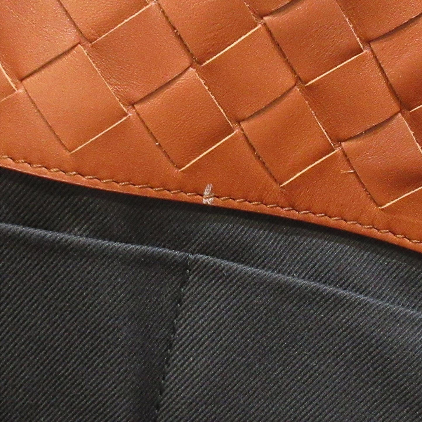 Bottega Veneta Intrecciato Tote Bag (SHG-K2Afgd)