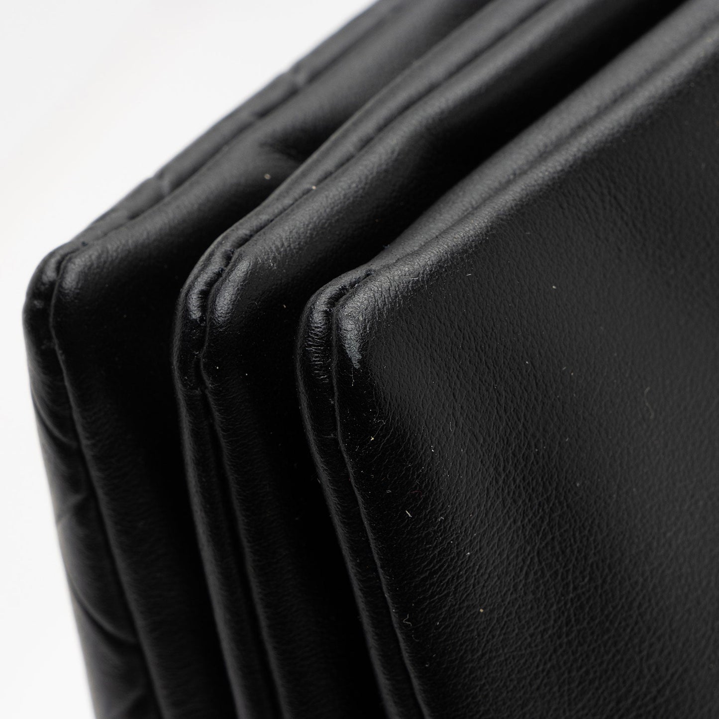 Bottega Veneta Intrecciomirage Nappa Triple Zip Maxi Messenger (SHF-Jn9MKL)