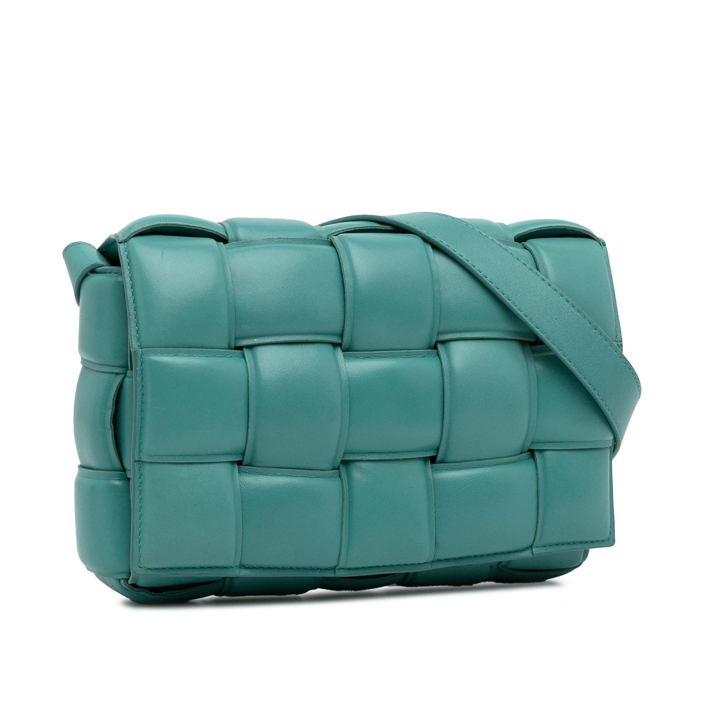 Bottega Veneta Maxi Intrecciato Padded Cassette Crossbody (SHG-kR8MHE)