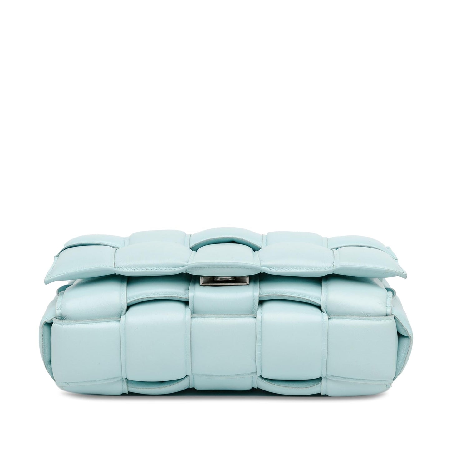 Bottega Veneta Maxi Intrecciato Padded Cassette Crossbody (SHG-jw6xH3)