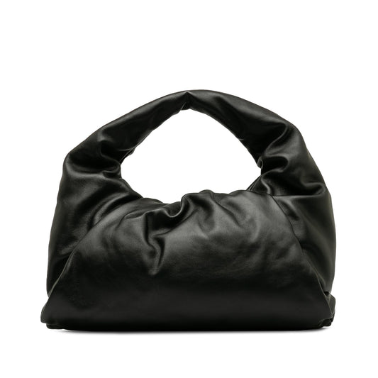 Bottega Veneta Medium The Shoulder Pouch (SHG-Ob0Yvz)