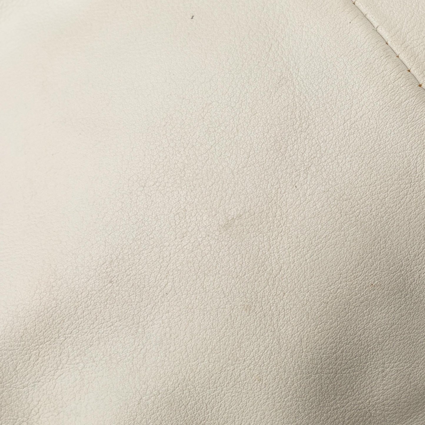 Bottega Veneta Mini Lambskin Double Knot Bag (SHG-RYDSLF)