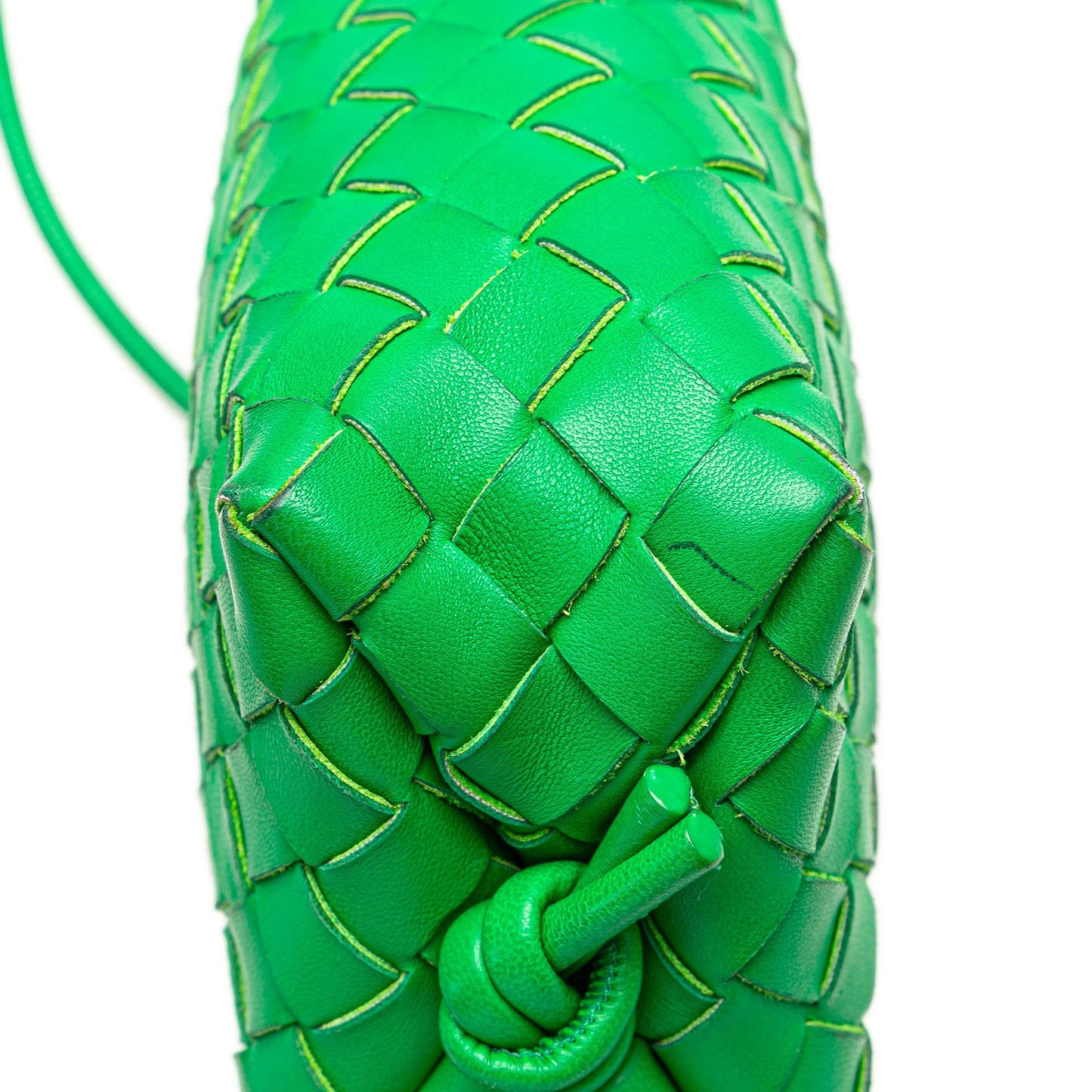 Bottega Veneta Mini Nappa Intrecciato Loop Camera Bag (SHG-AfYRE9)