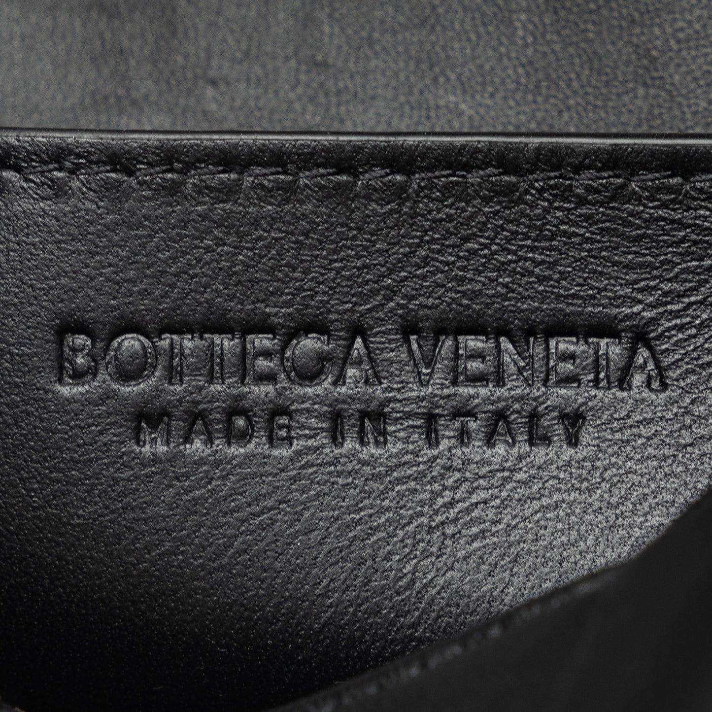 Bottega Veneta Small Intrecciato Brick Cassette (SHG-InFeXB)