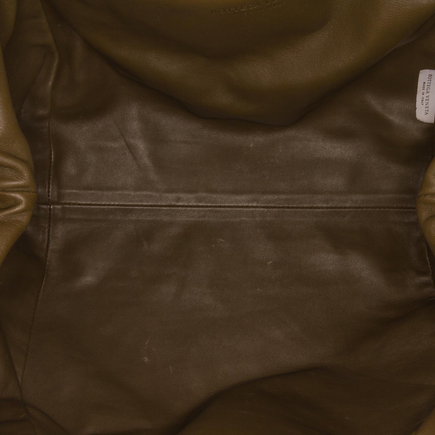 Bottega Veneta Teen Pouch (SHG-mg8Euk)