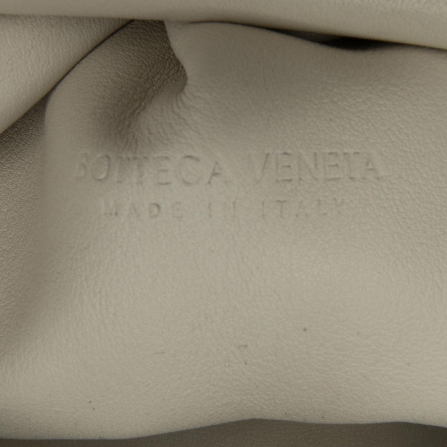 Bottega Veneta The Mini Pouch (SHG-sHwhlN)