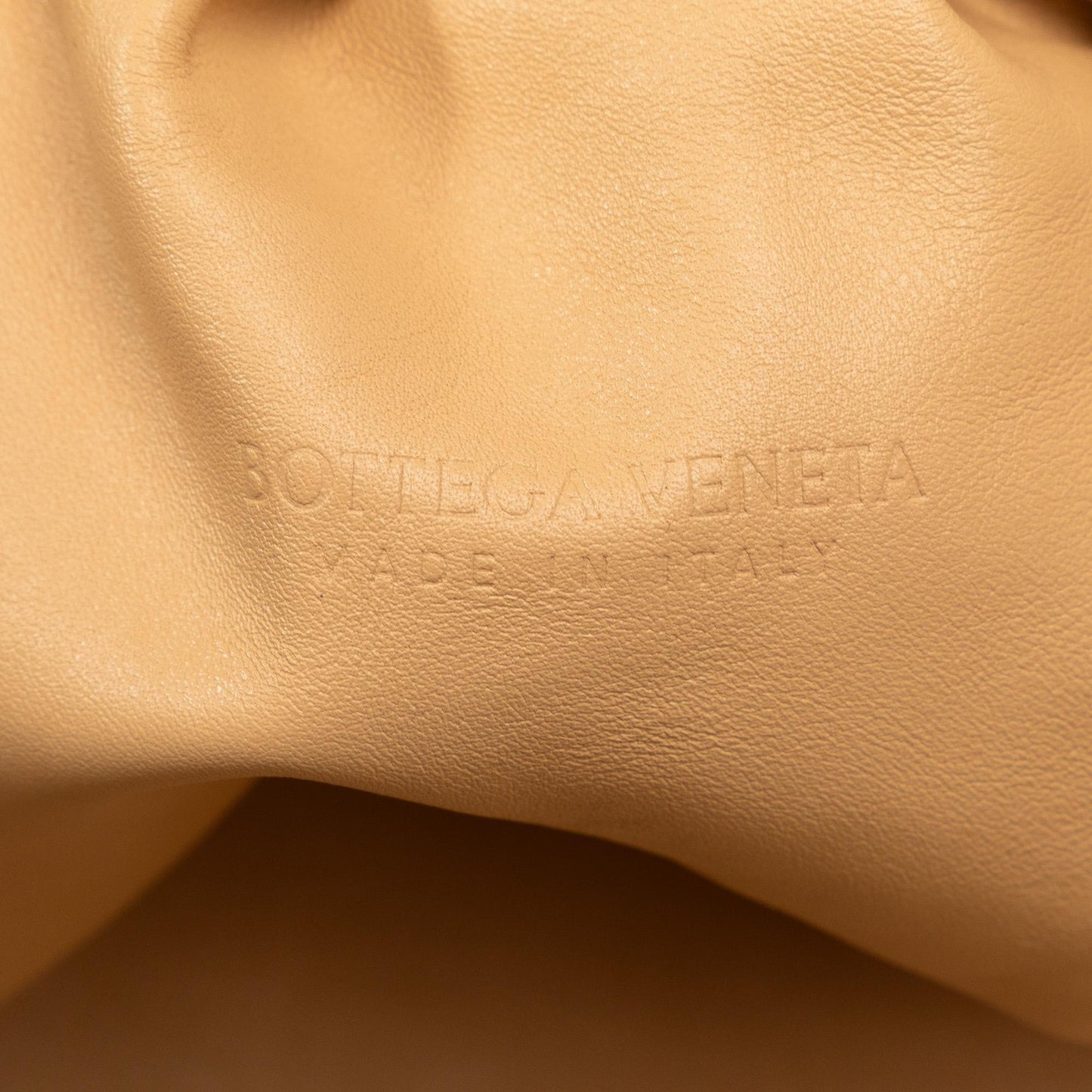 Bottega Veneta The Pouch Clutch (SHG-Fu2vI1)