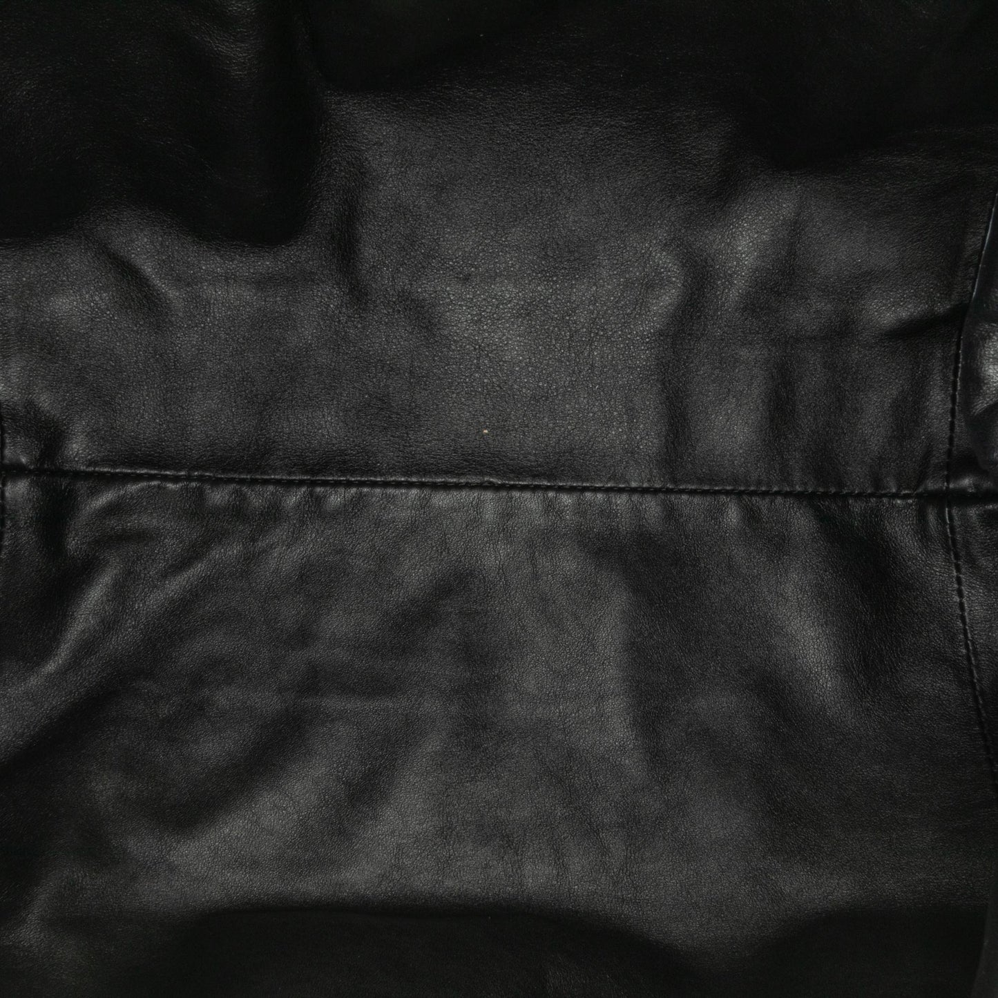 Bottega Veneta The Pouch Clutch (SHG-lpaDv5)
