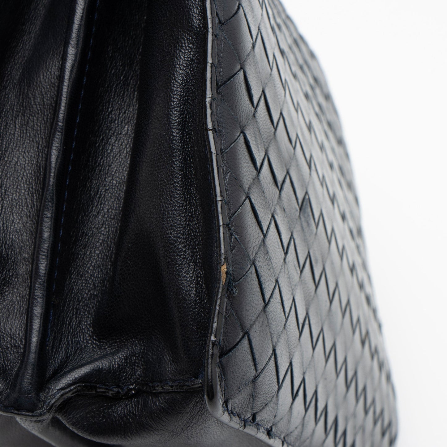 Bottega Veneta Vintage Intrecciato Nappa Top Handle (SHF-88Arm6)