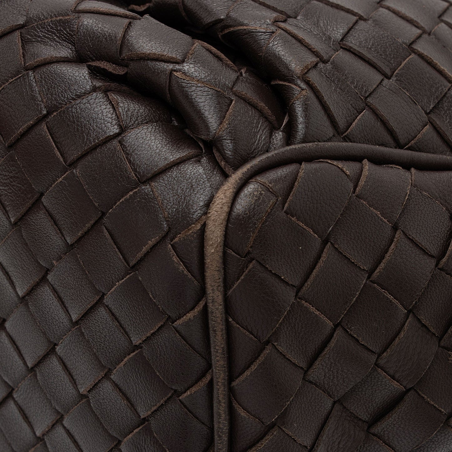 Bottega Venetta Inrecciato Nappa Shoulder Bag (SHF-J45QSZ)